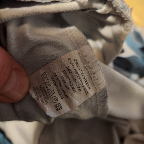 Cinch shorts w/ pockets - Picture 2 of 4